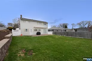 140 Manhattan Ave, Waldwick, NJ 07463 - Photo 20