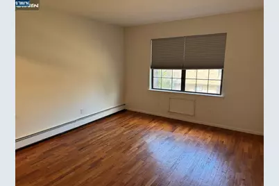 252 Collignon Way 3B #3B, River Vale Township, NJ 07675 - Photo 4