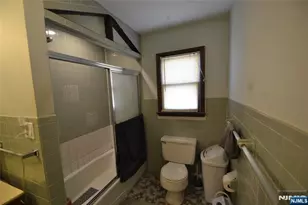 74 Cathedral Ave, Clifton, NJ 07110 - Photo 20