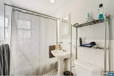 21 Colonial Drive 211 #211, Little Falls Township, NJ 07424 - Photo 10