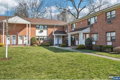 21 Colonial Drive 211 #211, Little Falls Township, NJ 07424 - Photo 2