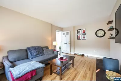 21 Colonial Drive 211 #211, Little Falls Township, NJ 07424 - Photo 4