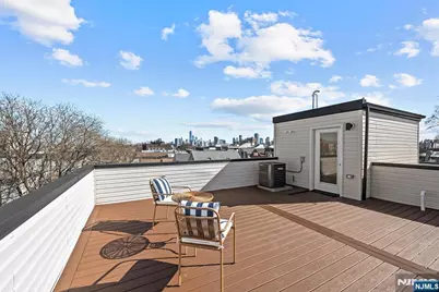 34 Manhattan Avenue 2 #2, Jersey City, NJ 07307 - Photo 38