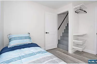 38 Chestnut Avenue, Bogota, NJ 07603 - Photo 32