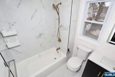 38 Chestnut Avenue, Bogota, NJ 07603 - Photo 44