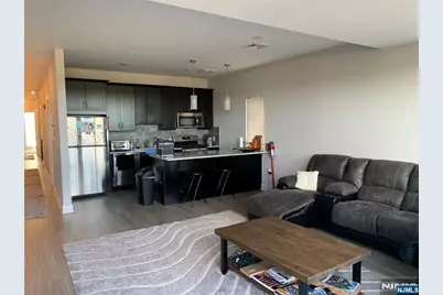 140 Overlook Avenue C 2 #C 2, Hackensack, NJ 07601 - Photo 6