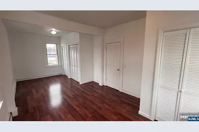 247 Elm Street, Elmwood Park, NJ 07407 - Photo 4