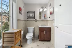 200 Laird, Cliffside Park, NJ 07010 - Photo 18