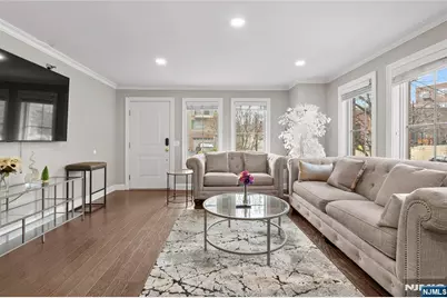 200 Laird, Cliffside Park, NJ 07010 - Photo 8