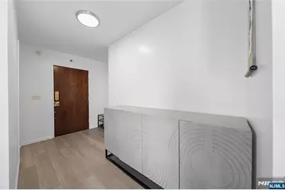 770 Anderson Avenue 23M #23M, Cliffside Park, NJ 07010 - Photo 10