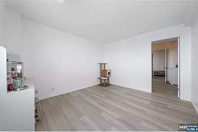 770 Anderson Avenue 23M #23M, Cliffside Park, NJ 07010 - Photo 26