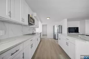 770 Anderson Ave 23M, Cliffside Park, NJ 07010 - Photo 14