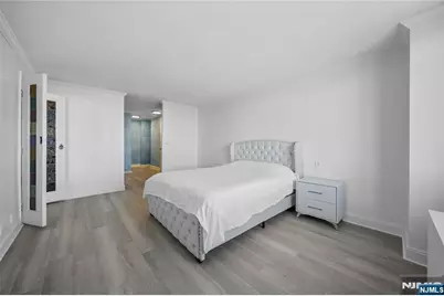 770 Anderson Avenue 23M #23M, Cliffside Park, NJ 07010 - Photo 20