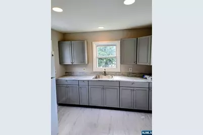 248 Central Avenue, Englewood, NJ 07631 - Photo 4
