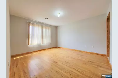 430 Elm Street 2nd Floor #2nd Floor, Kearny, NJ 07032 - Photo 10
