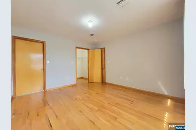 430 Elm Street 2nd Floor #2nd Floor, Kearny, NJ 07032 - Photo 12