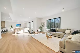 28 Ellen's Way, Alpine, NJ 07620 - Photo 22