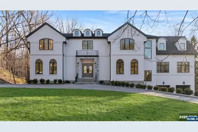 28 Ellens Way, Alpine, NJ 07620 - Photo 1