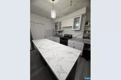 483 Cary Street, Orange, NJ 07050 - Photo 2