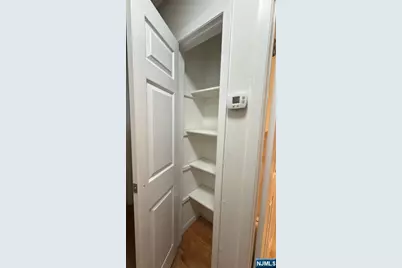 10 Riverside Avenue 2 #2, Lyndhurst Township, NJ 07071 - Photo 14