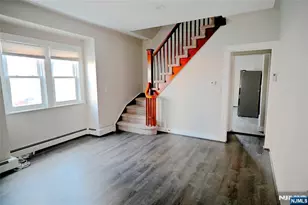 210 Warren Ave Left A, Fort Lee, NJ 07024 - Photo 2