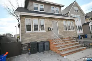 210 Warren Ave Left A, Fort Lee, NJ 07024 - Photo 2