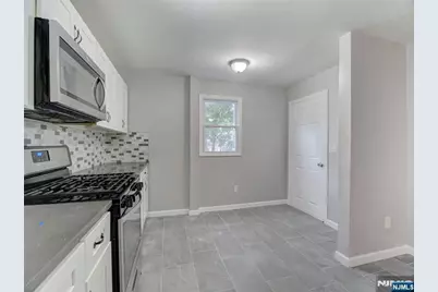 198 17th Street, East Orange, NJ 07017 - Photo 12