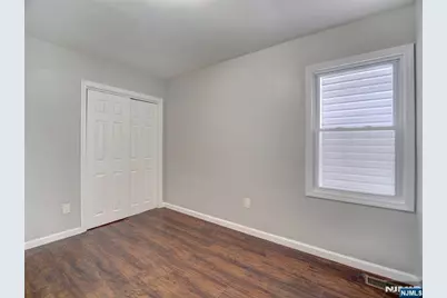 198 17th Street, East Orange, NJ 07017 - Photo 8