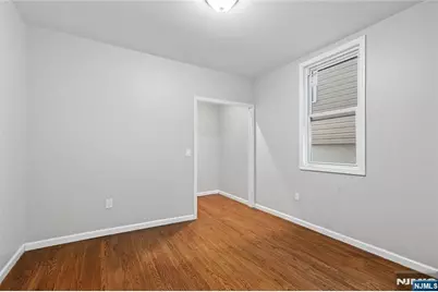 543 N Grove Street, East Orange, NJ 07017 - Photo 26
