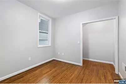 543 N Grove Street, East Orange, NJ 07017 - Photo 28
