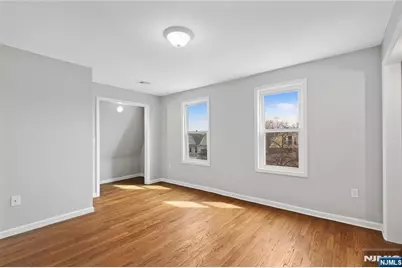 543 N Grove Street, East Orange, NJ 07017 - Photo 18