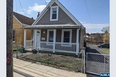 401 River Drive, Garfield, NJ 07026 - Photo 8