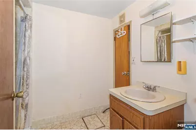 319 Outwater Lane, Garfield, NJ 07026 - Photo 32