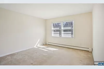 2 Eisenhower Road, Closter, NJ 07624 - Photo 24