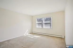 2 Eisenhower Rd, Closter, NJ 07624 - Photo 24