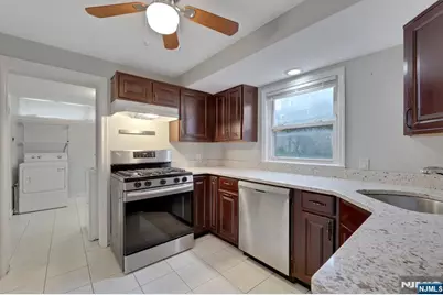 95 Grove Street, Waldwick, NJ 07463 - Photo 14