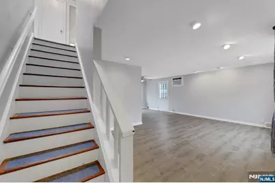 95 Grove Street, Waldwick, NJ 07463 - Photo 4