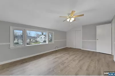 95 Grove Street, Waldwick, NJ 07463 - Photo 28