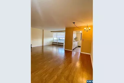 90 Prospect Avenue 8E #8E, Hackensack, NJ 07601 - Photo 2