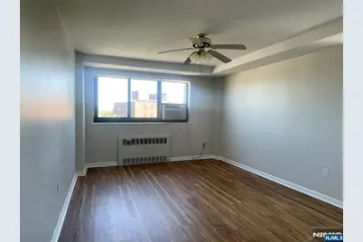 90 Prospect Avenue 8E #8E, Hackensack, NJ 07601 - Photo 14