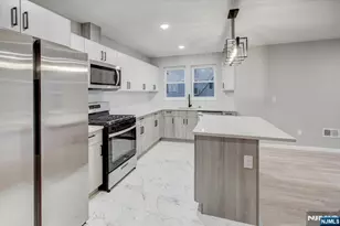 1081 18th Ave, Newark, NJ 07106 - Photo 10