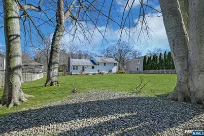 251 Paul Court, Hillsdale, NJ 07642 - Photo 30