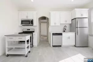 265 N 17th Street 1L, Bloomfield, NJ 07003 - Photo 2