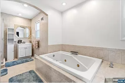 41-92 Rys Terrace, Fair Lawn, NJ 07410 - Photo 20