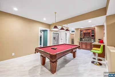 683 Victoria Avenue, Paramus, NJ 07652 - Photo 38