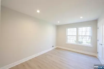 327 Penns Way, Bernards Township, NJ 07920 - Photo 16
