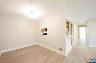 327 Penns Way, Bernards Township, NJ 07920 - Photo 8