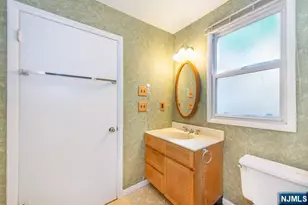 21 E Shore Rd, Denville, NJ 07834 - Photo 18