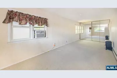 21 E Shore Road, Denville, NJ 07834 - Photo 16