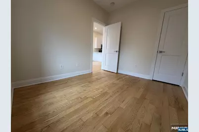 84 Van Wagenen Avenue 3L #3L, Jersey City, NJ 07306 - Photo 10